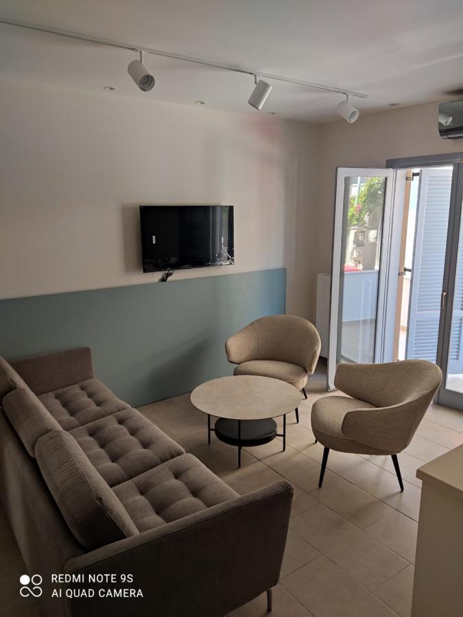 Blue Rose Luxury And Comfort Apartment At The Centre Of Préveza Kültér fotó